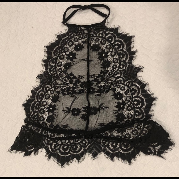 Black lace bralette - Picture 1 of 1